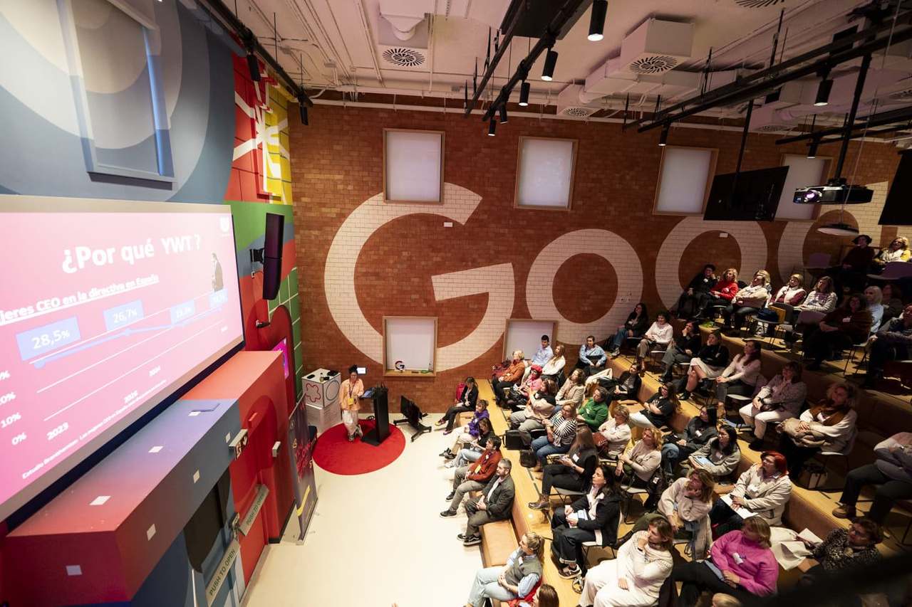 Foto de la charla IA for Social Good 18