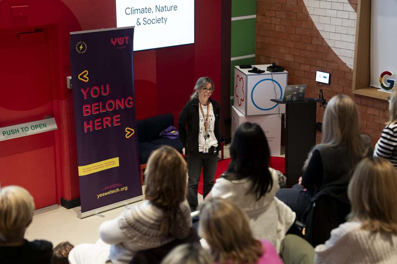 Foto de la charla IA for Social Good 3