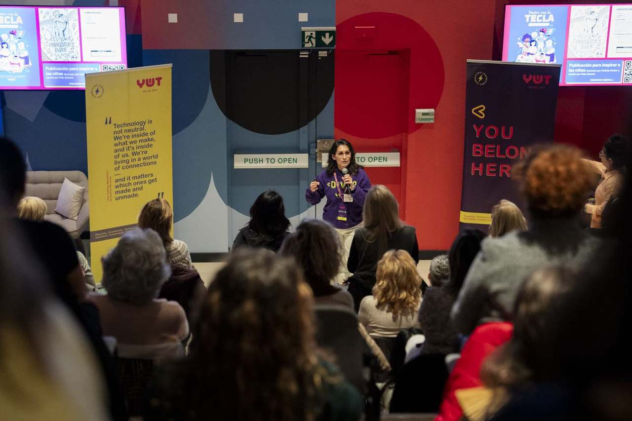 Foto de la charla IA for Social Good 38