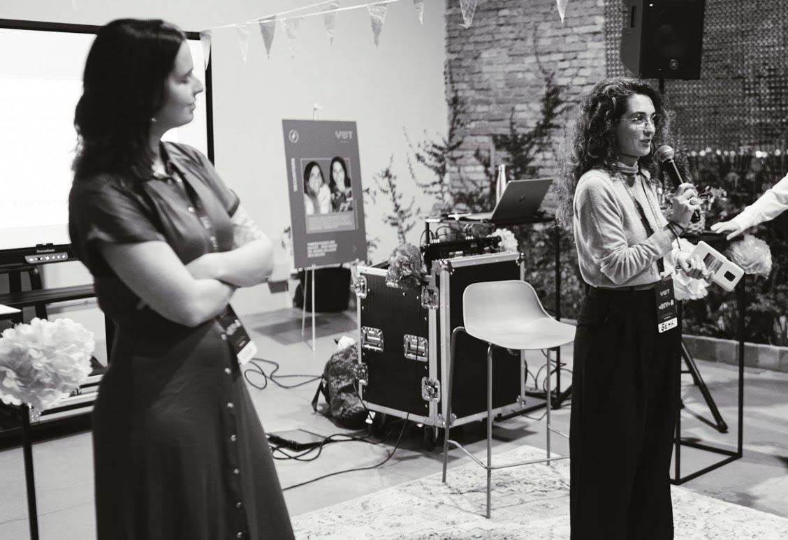 Comunidad durante la presentación