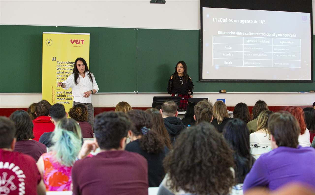 Foto 39 del evento Prompt, hack, control: el lado oscuro de los agentes de IA