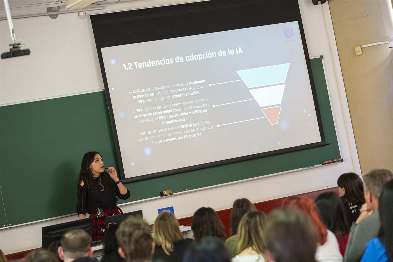 Foto 40 del evento Prompt, hack, control: el lado oscuro de los agentes de IA