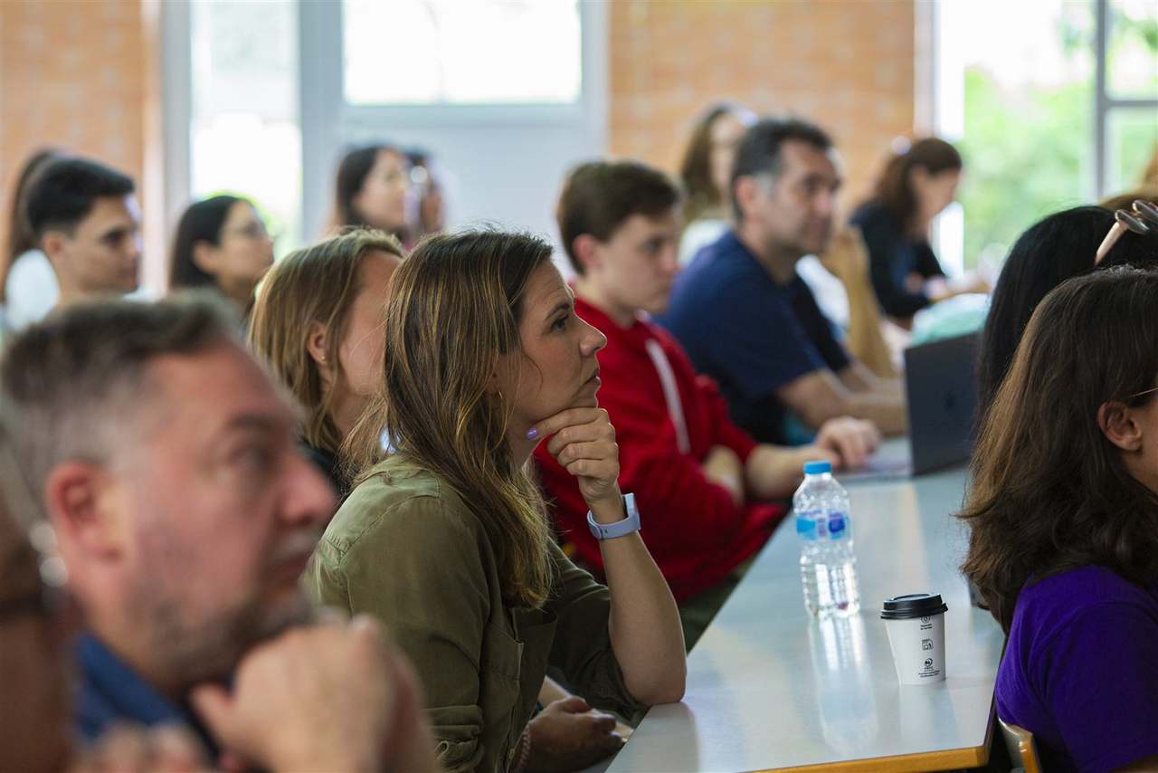Foto 44 del evento Prompt, hack, control: el lado oscuro de los agentes de IA