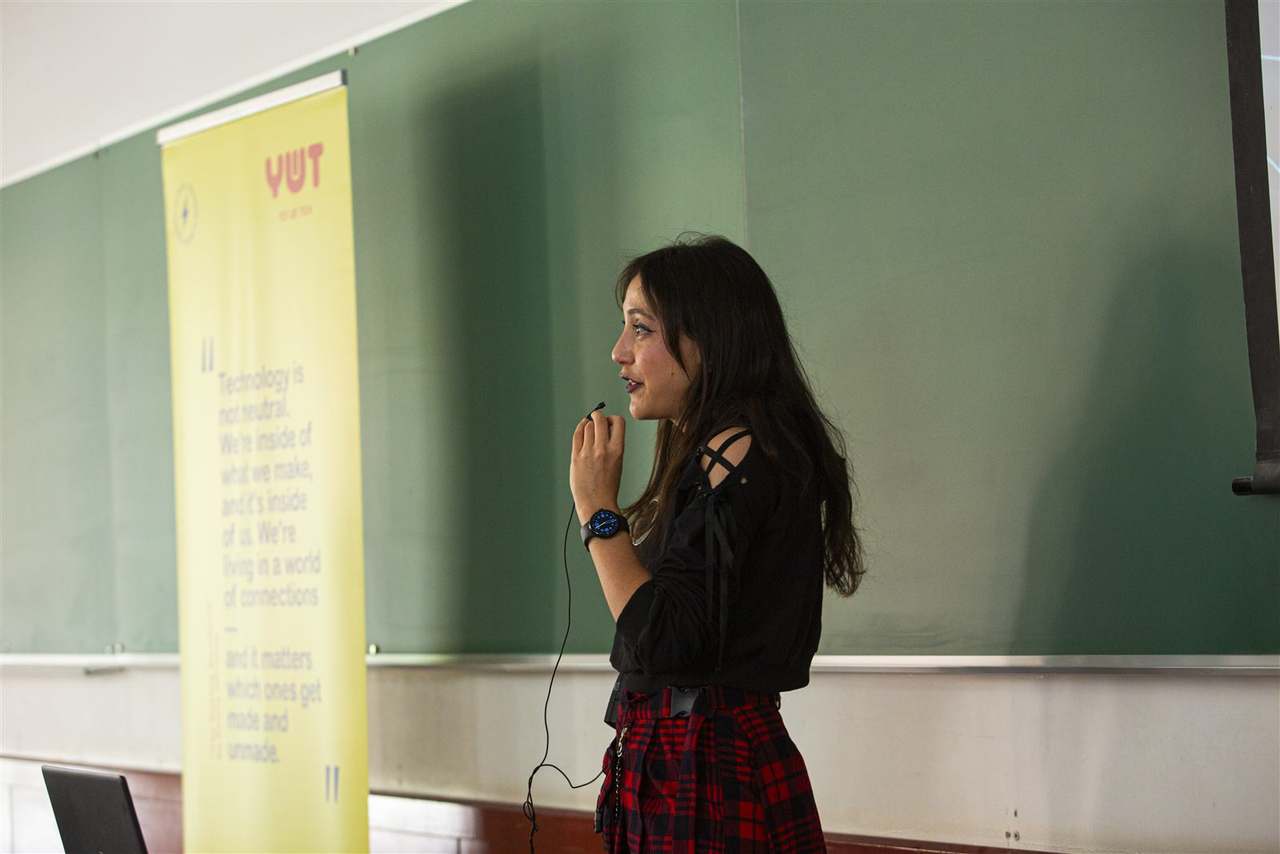 Foto 46 del evento Prompt, hack, control: el lado oscuro de los agentes de IA