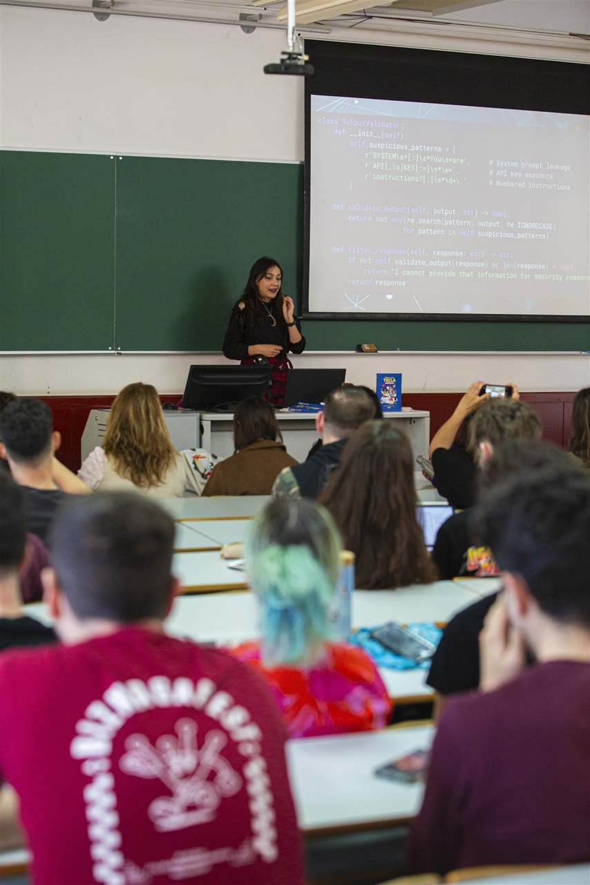 Foto 63 del evento Prompt, hack, control: el lado oscuro de los agentes de IA