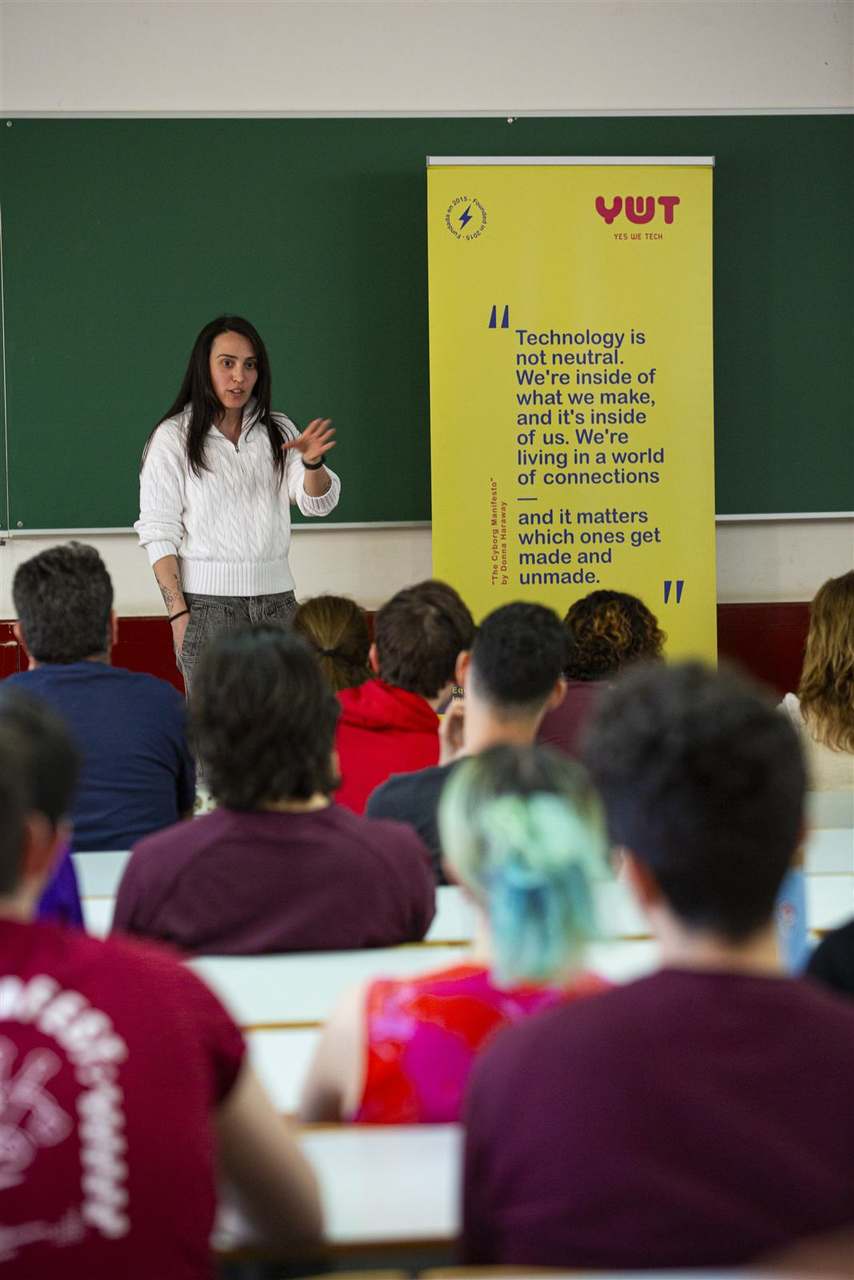 Foto 64 del evento Prompt, hack, control: el lado oscuro de los agentes de IA