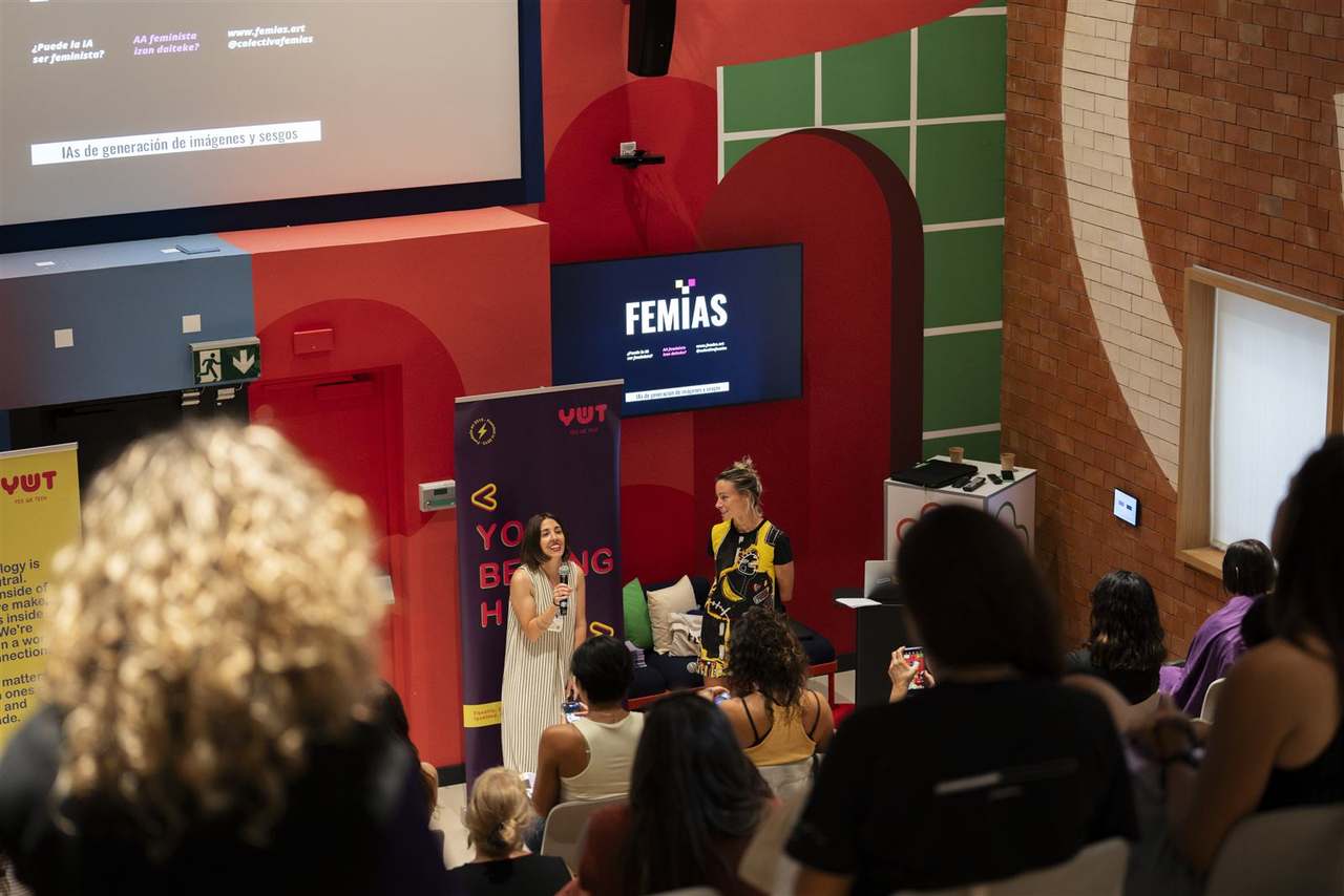 Foto 17 del evento ¿Puede la IA ser feminista?
