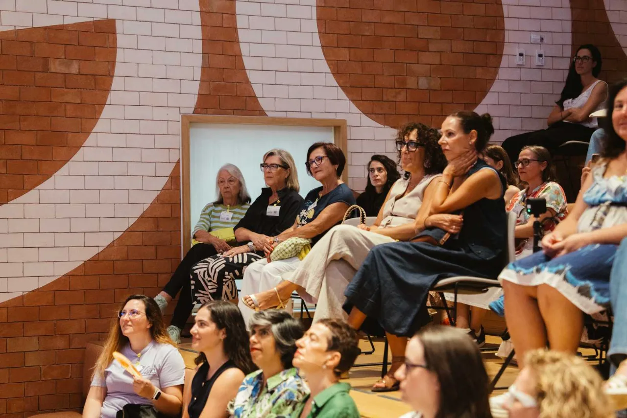 Foto 5 del evento Nuevas formas de contar historias con María Guerra
