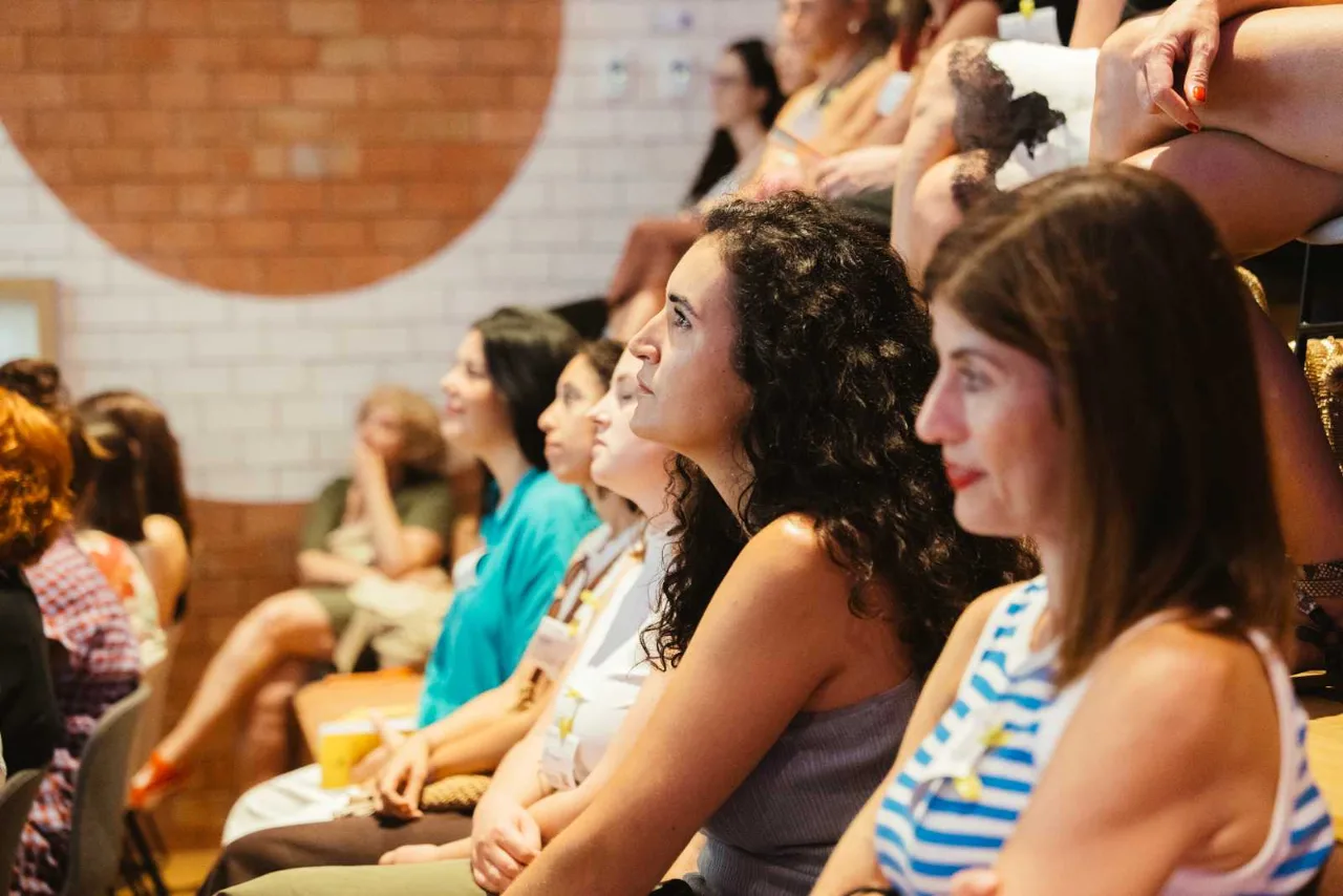 Foto 9 del evento Nuevas formas de contar historias con María Guerra