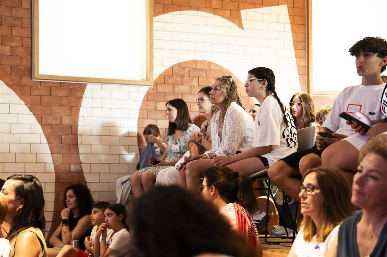 Foto 17 del evento Nerea Luis: cómo hablar de la IA a mis hijos