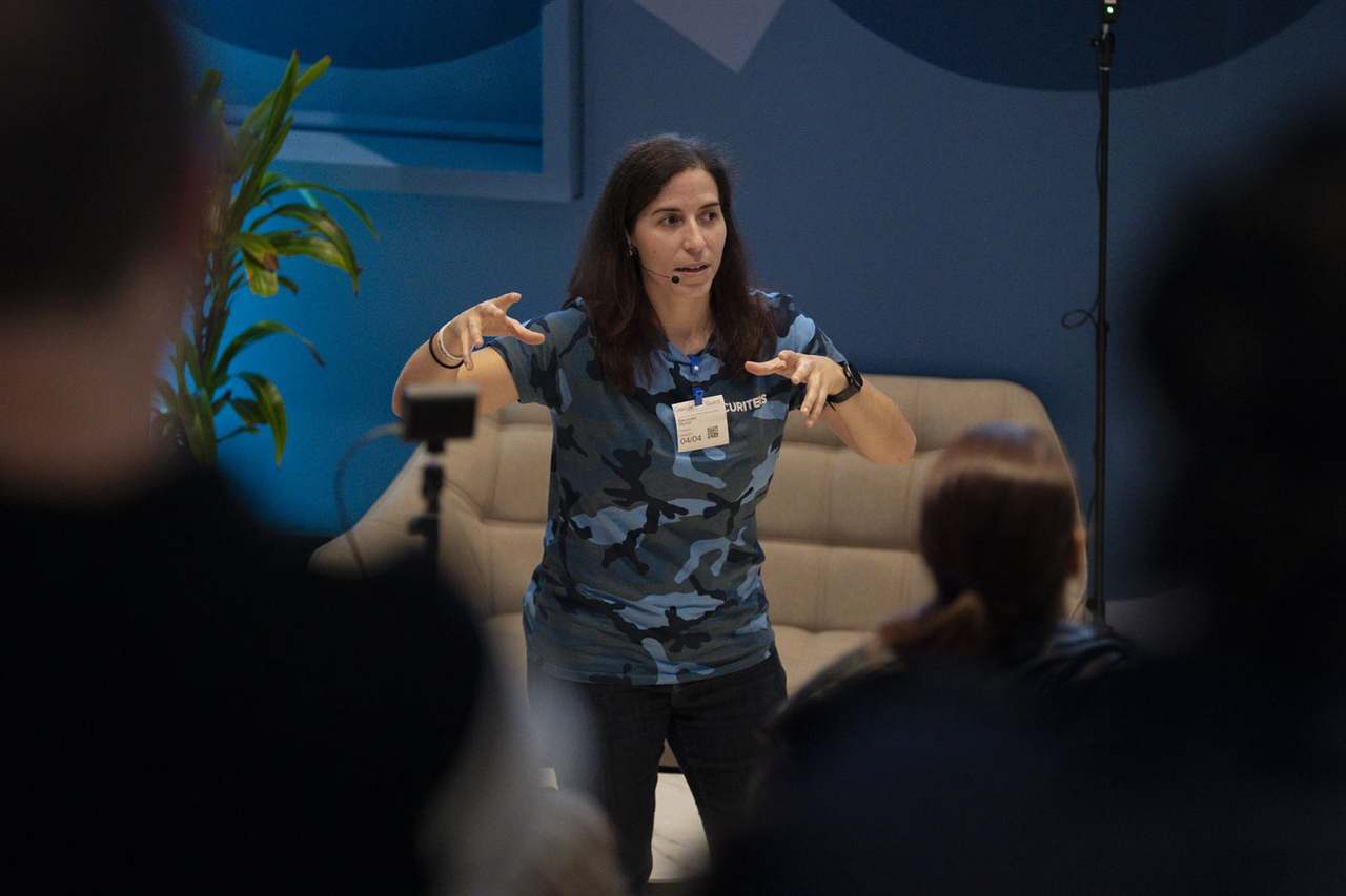 Foto 16 del evento Securiters: explorando el hacking
