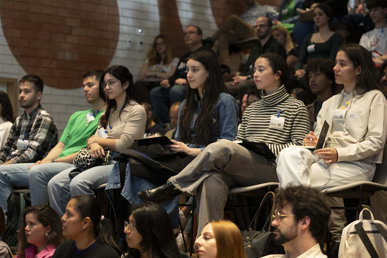 Foto 18 del evento Securiters: explorando el hacking