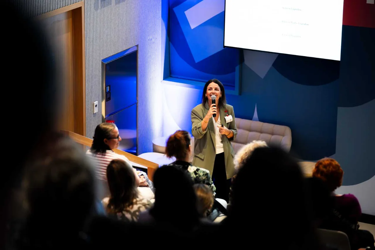Foto 41 del evento Charla YWT - Las mujeres ya no lloran, las mujeres facturan