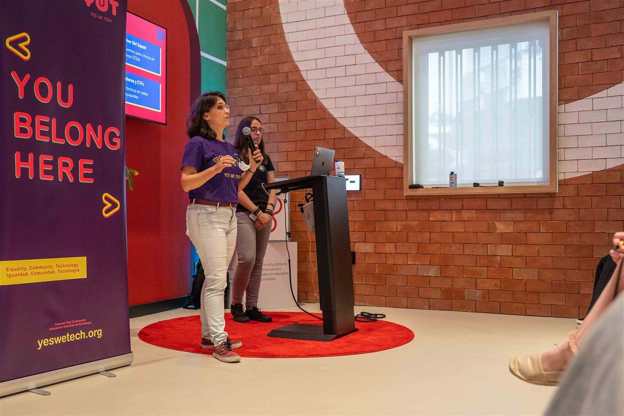 Foto 43 del evento Encuentro YWT: Vulnerabilidades en Apps