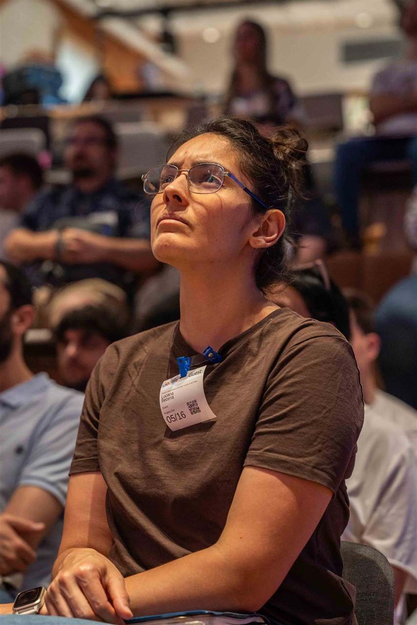 Foto 50 del evento Encuentro YWT: Vulnerabilidades en Apps