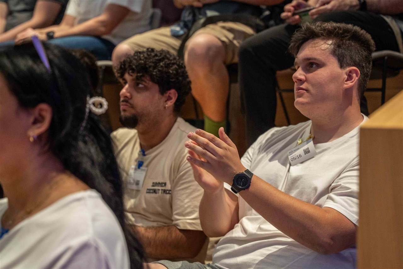 Foto 64 del evento Encuentro YWT: Vulnerabilidades en Apps