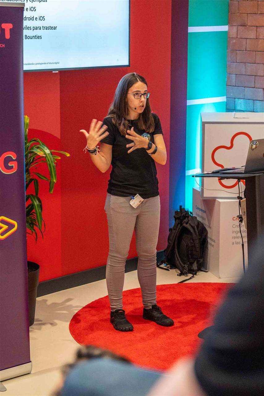 Foto 68 del evento Encuentro YWT: Vulnerabilidades en Apps