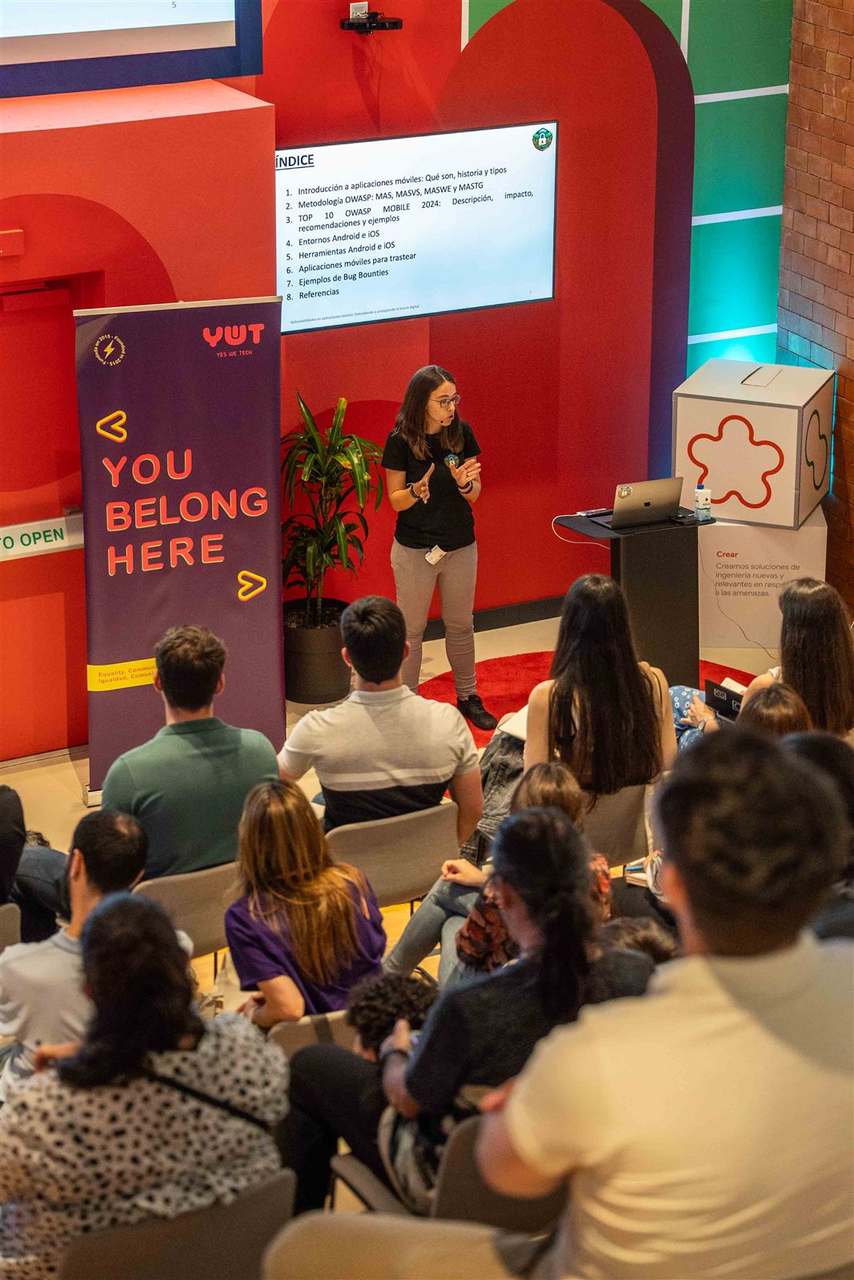 Foto 73 del evento Encuentro YWT: Vulnerabilidades en Apps