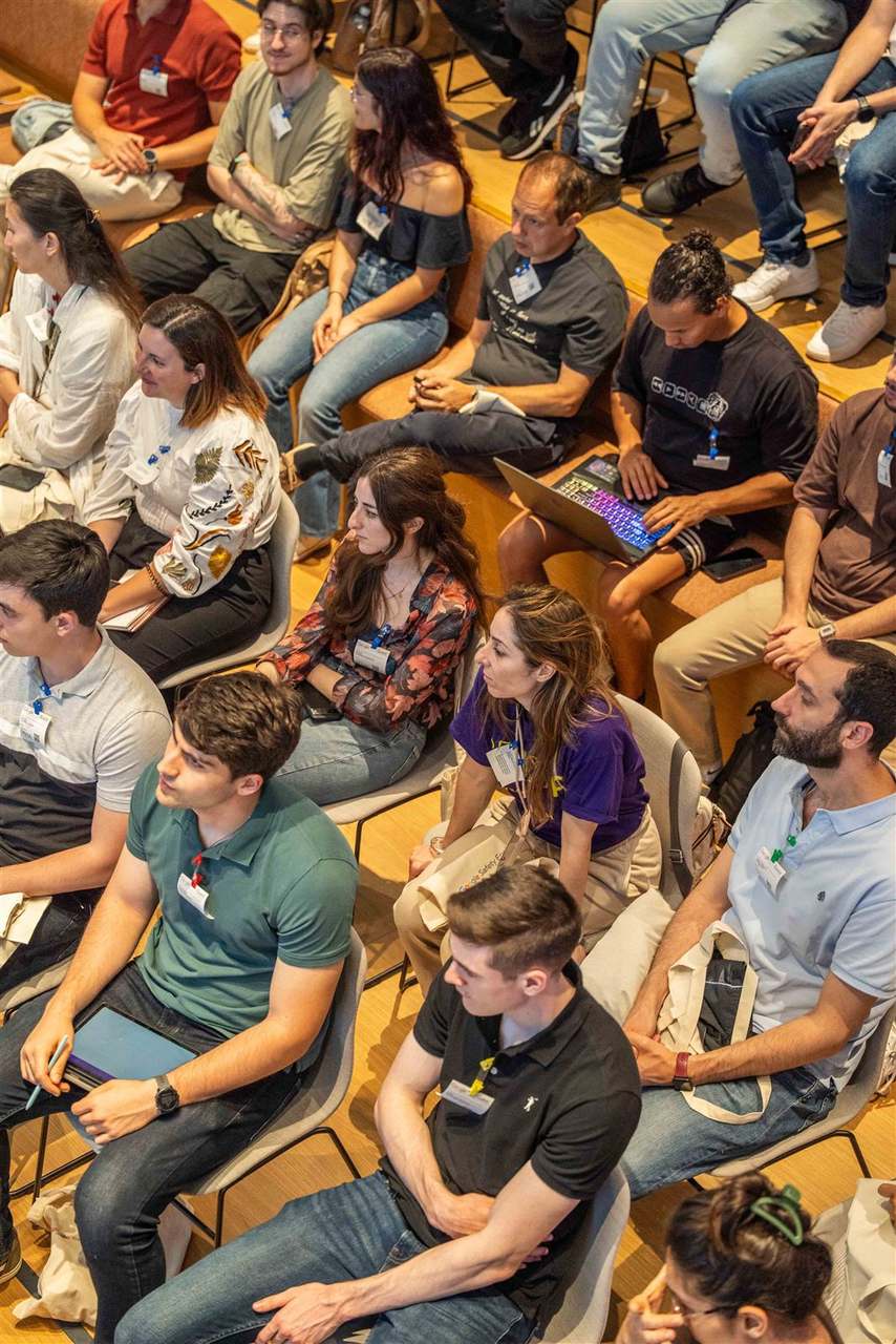 Foto 79 del evento Encuentro YWT: Vulnerabilidades en Apps