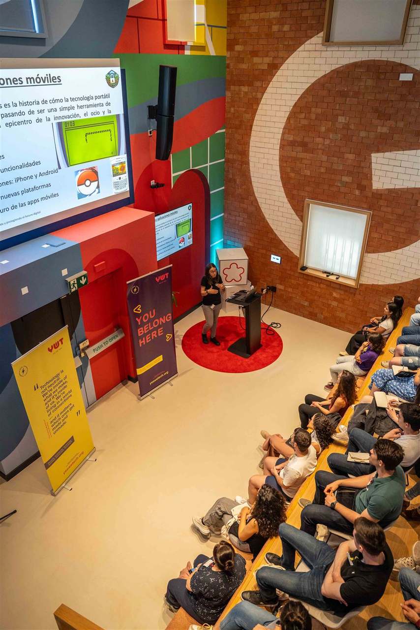 Foto 86 del evento Encuentro YWT: Vulnerabilidades en Apps