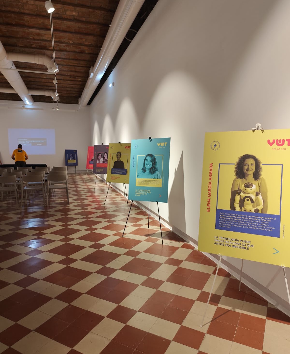 Exposición Superpoderes Reales