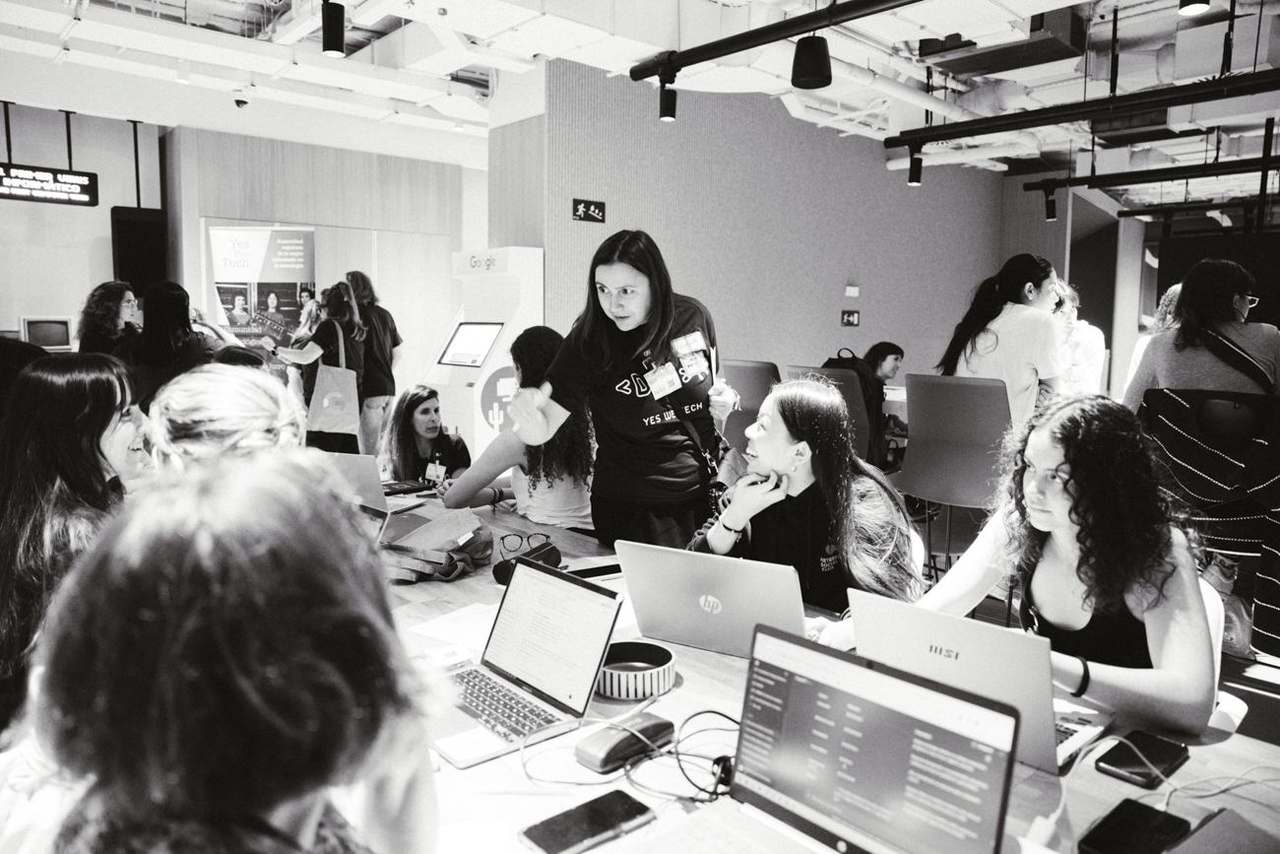 Foto 66 del evento 1er Hackathon Yes We Tech