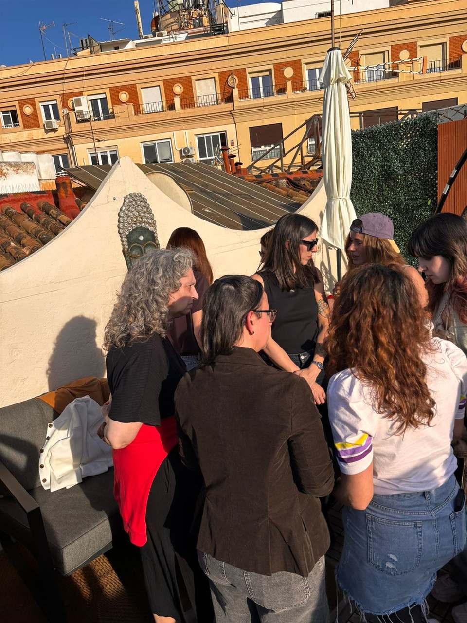 Terraza del encuentro Juntaeras YWT