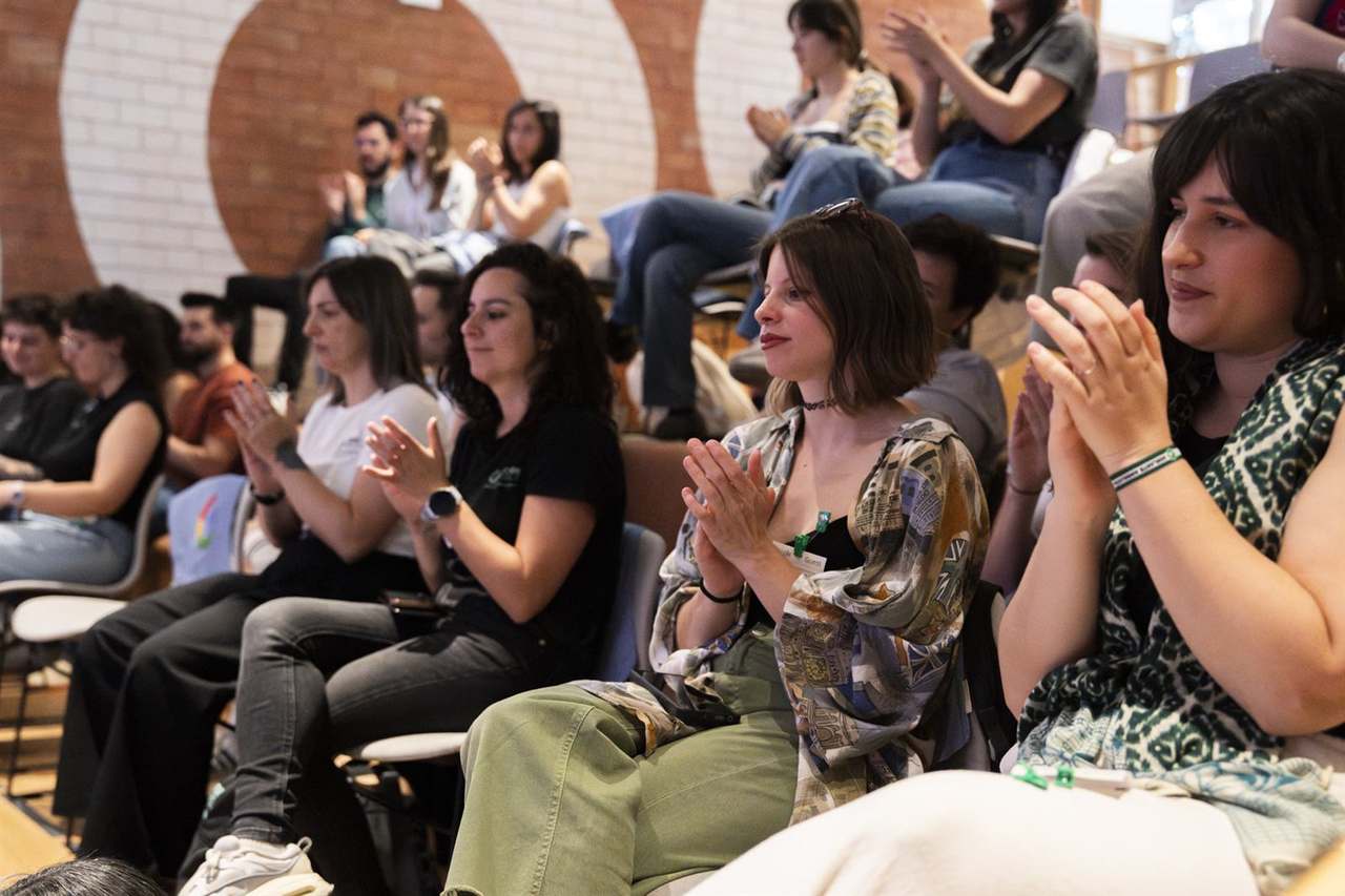 Foto 7 del evento Grabación del podcast de Bake Gómez