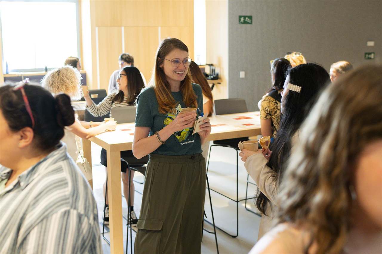 Foto 40 del evento Taller: Hacking APIs, con Carol Gómez