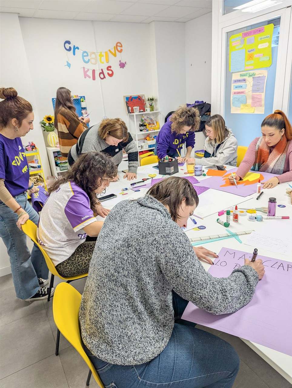 Taller de pancartas para el 8M