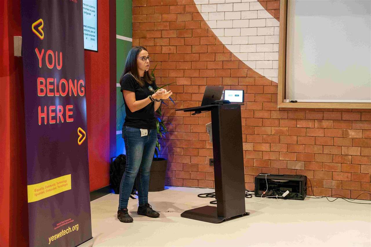 Foto 32 del evento Montando un phishing desde 0