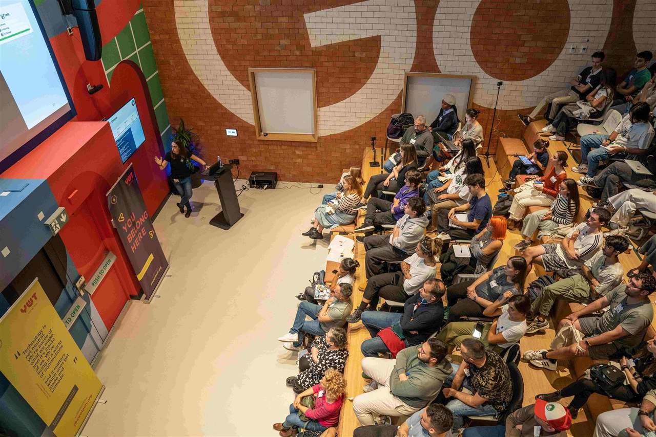 Foto 35 del evento Montando un phishing desde 0